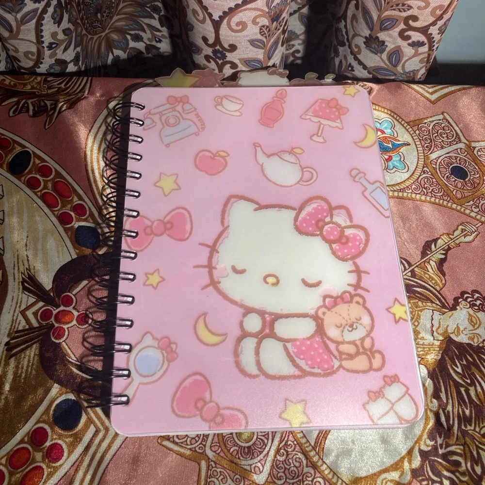 Hello Kitty Notebook - Picture 7 of 10